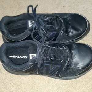 Women's New Balance Walking Shoes 9.5D